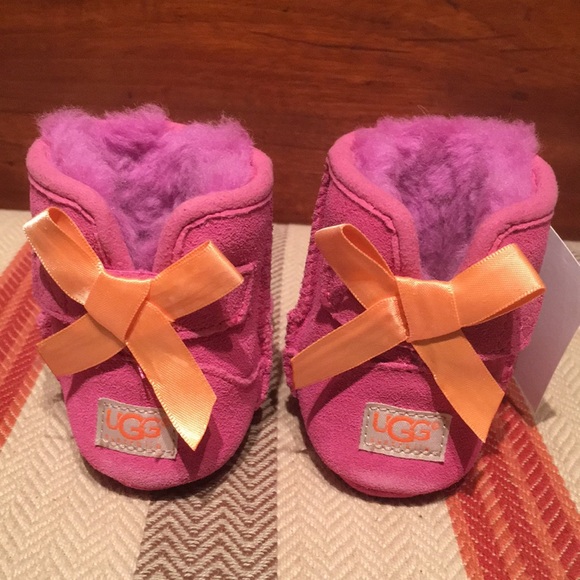 Ugg infant Jesse Bow Princess Pink Slip-ons - Picture 2 of 8